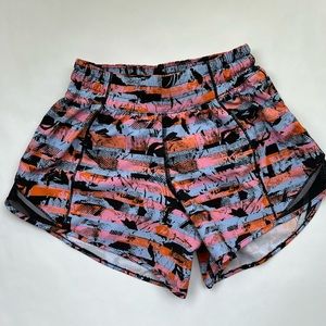 Like new! Lululemon hotty hot shorts size 2 tall